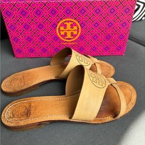 Women's Tory Burch Leather Perforated Logo Flat Slide Sandals, size 9